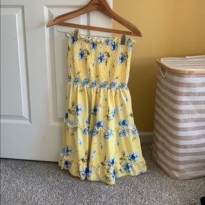 Super cute strapless dress